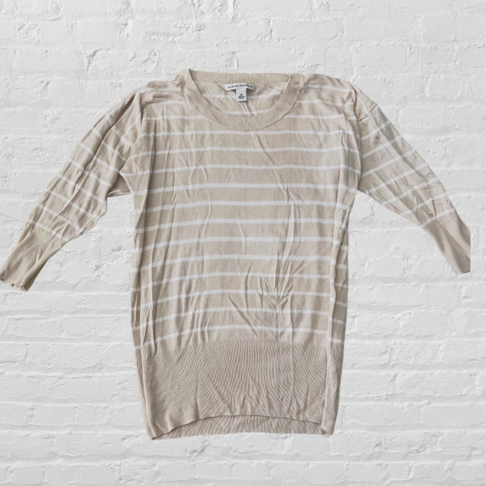 Banana Republic striped beige and white crew neck sweater